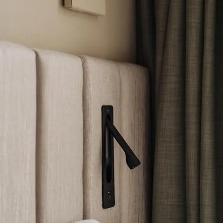 Hotel Adam