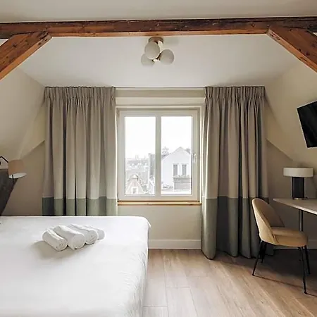 Hotel Adam 4*