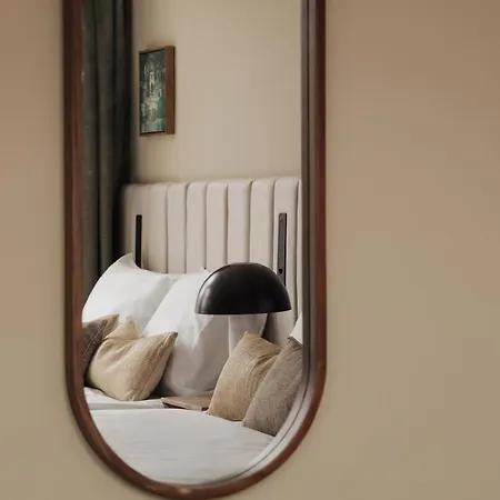 Adam アムステルダム